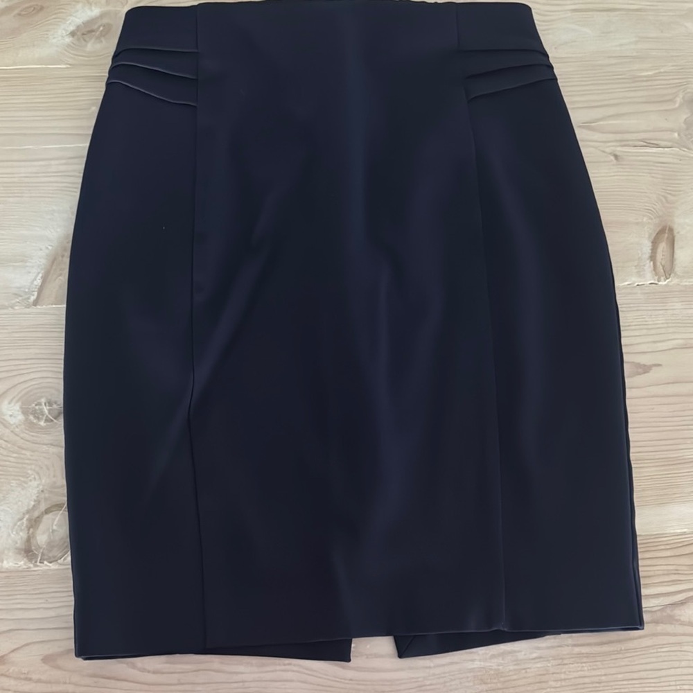Elegant navy Pencil Skirt - Picture 3 of 3